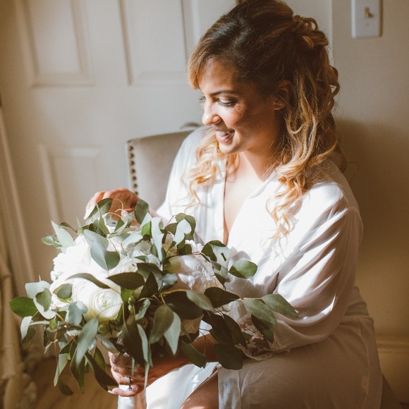 Meet your Posher, Beverly - Picture 1 of 1